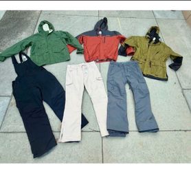 Big selection of men’s size large snow/ ski clothes. Winter jackets pants and bibs