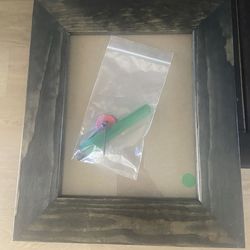 Concealment photo frame