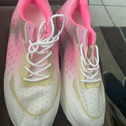 Size 9 1/2 Or It’s Size 10 Women’s