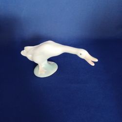 LLADRO 4551 GOOSE GEESE DUCK BIRD FINE PORCELAIN FIGURINE