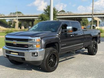 2015 Chevrolet Silverado 2500 HD Crew Cab