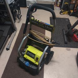 Preciom washer Ryobi