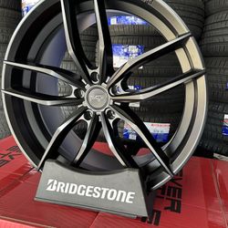 22" Niche Wheels Installed 