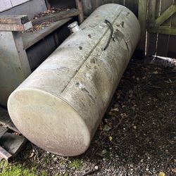 100-125 Gallon? Semi Fuel Tank With A Dent