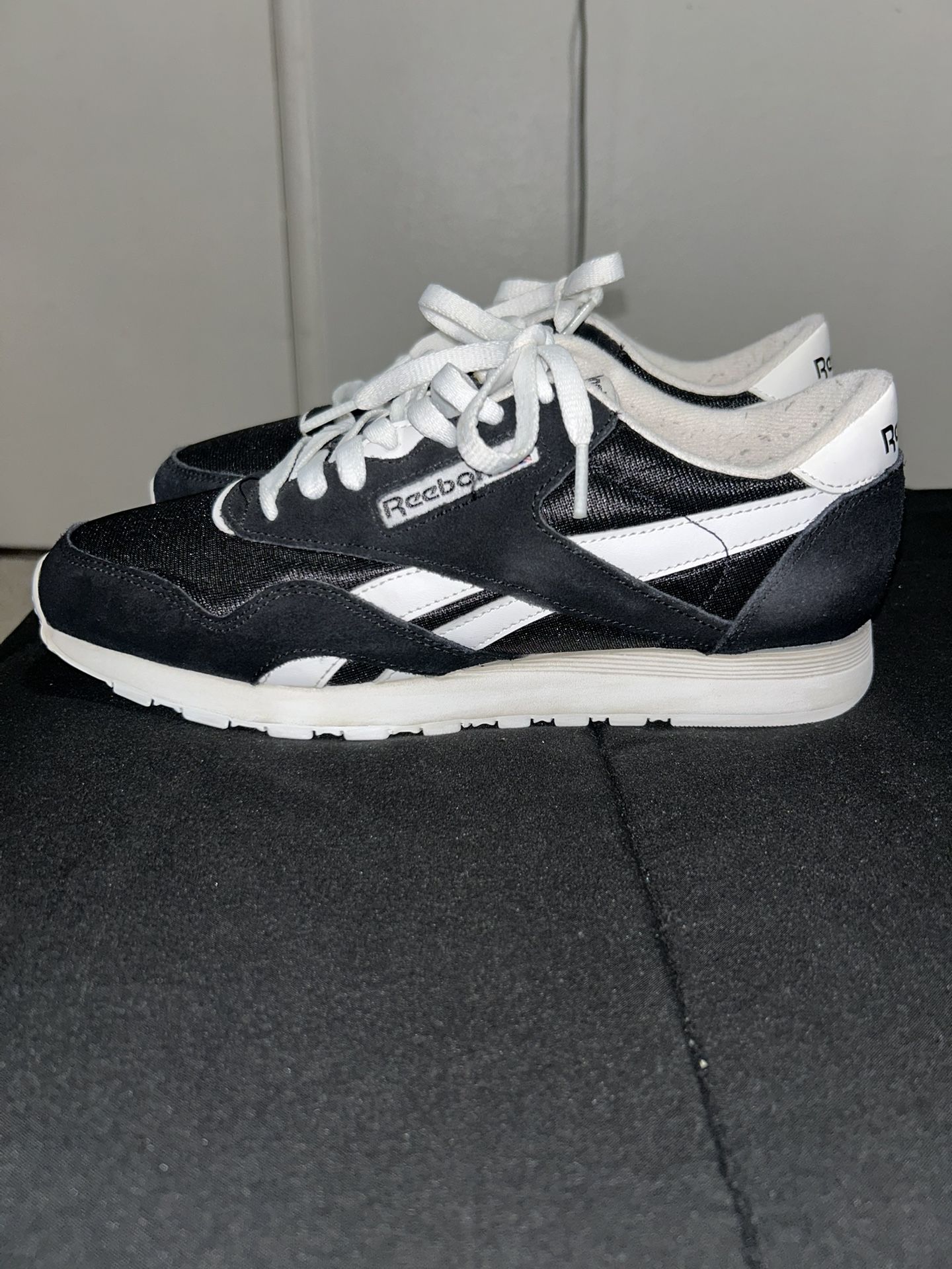 Men’s Reebok Shoe
