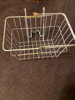 Bike front basket