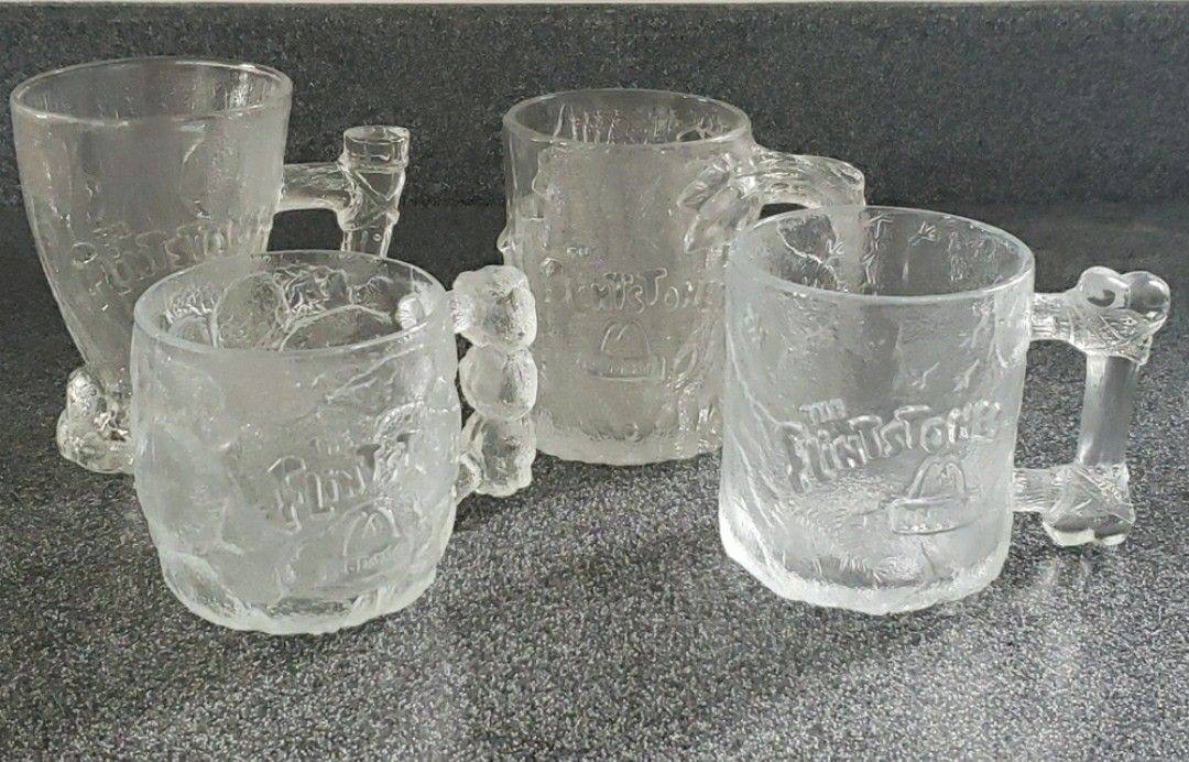 Vintage Set Of 4 McDonald's Flinstones Collectible Glass Mugs