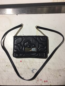 KATE SPADE Black purse with shoulder strap