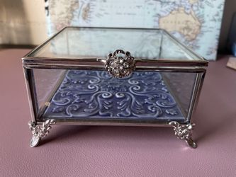 Jewelry box ( Glass )
