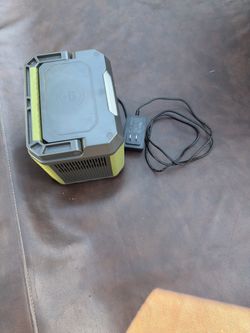 Swiss tech 200w portable