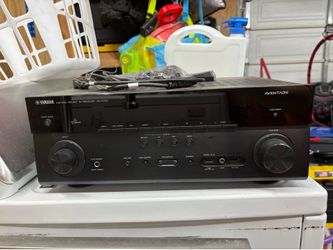 Yamaha Aventage RX-A730 7.2 Receiver – Works Great