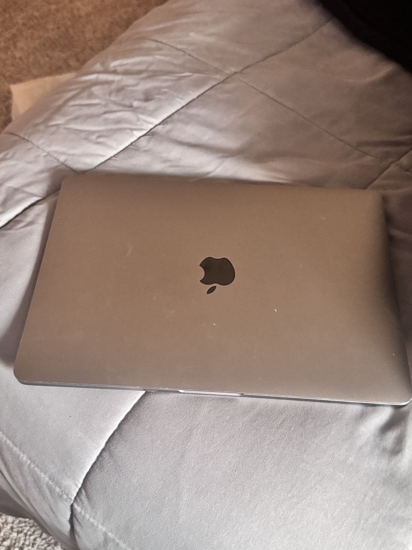 MacBook Pro 13