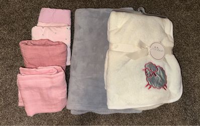 Baby Blankets and Swaddles