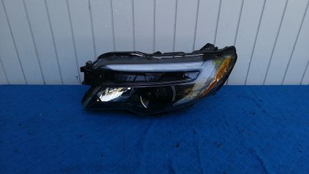 2016-2019 Honda pilot headlight OEM left side