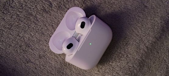 AirPods 3