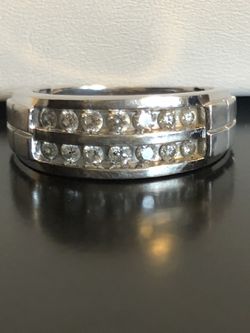 Men’s Diamond Band 10K White Gold Stunning 14 Diamonds 💎 5.8G Size 8.5 $2500