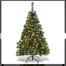 4.5’ Prelit Xmas Tree