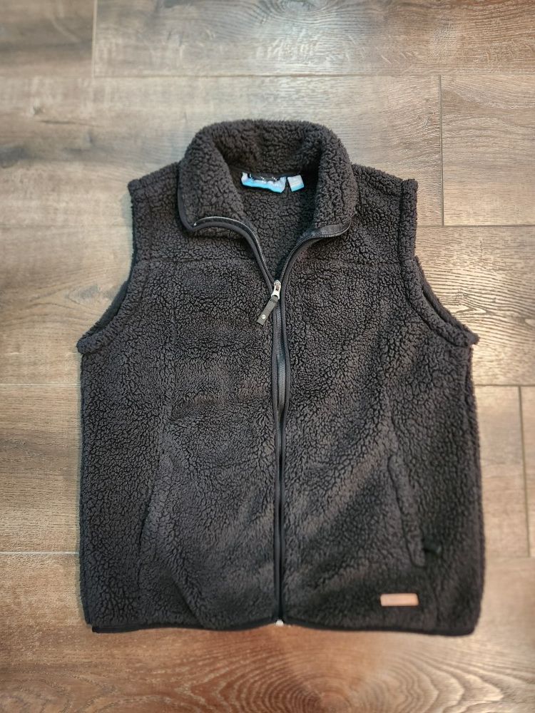 Free Country Women's Plush Vest. size L, good condition