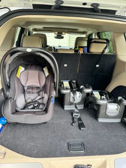 Graco SnugRide 35 Lite Elite Infant Car Seat + 2 Bases