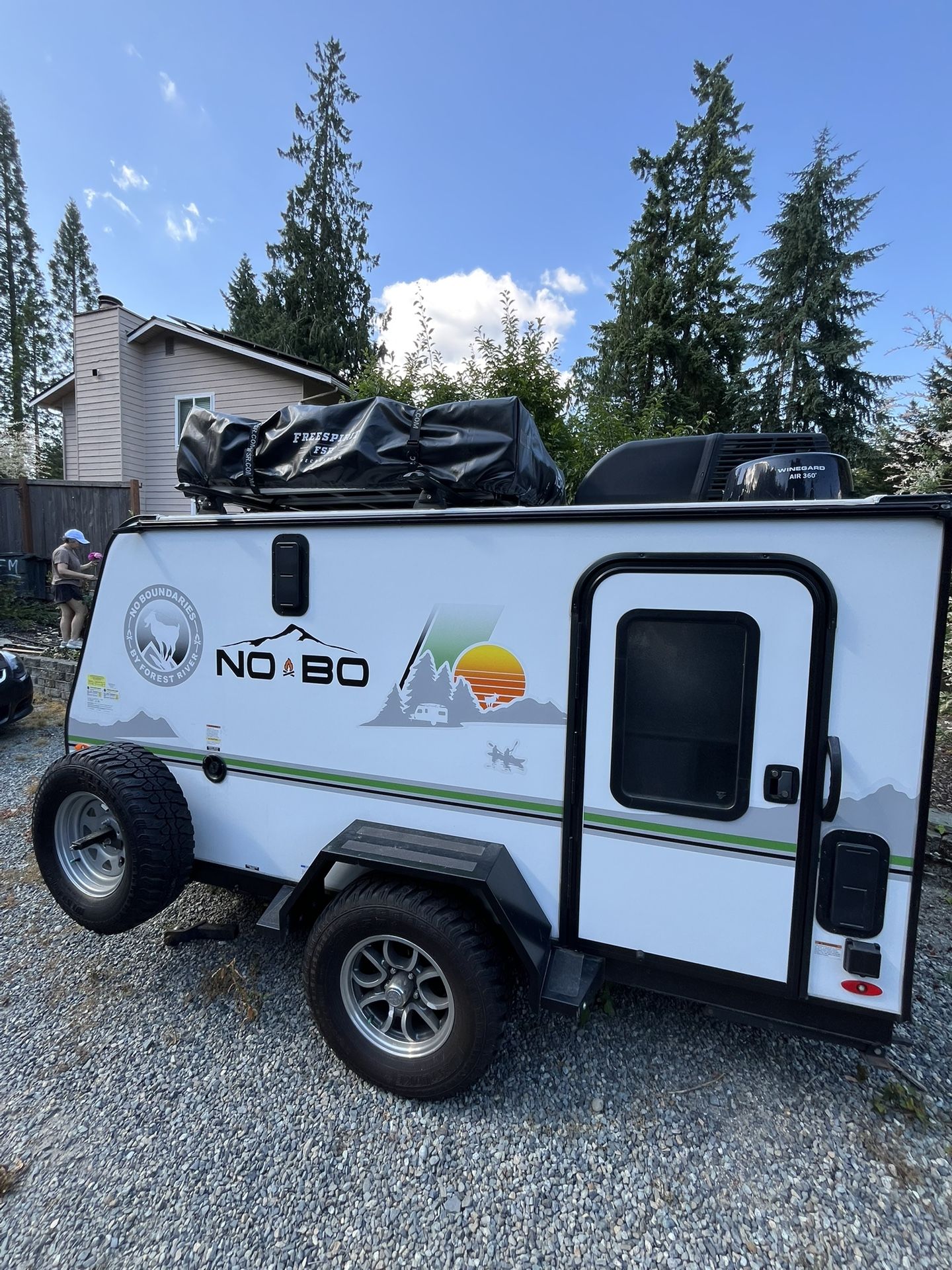 2022 Nobo Camper 