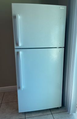 Refrigerator and Freezer Excellent Condition