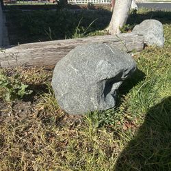 Free Very Large Rock And 4 Steps