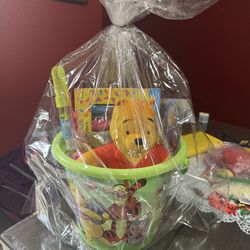 Winnie the Pooh Easter basket