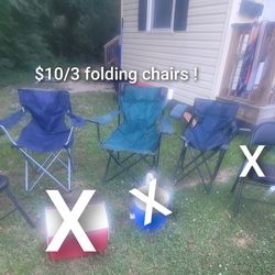 3 folding chairs need cleaned  need to go price to go
