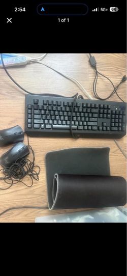 Razer Wired Keyboard, Mouse, and Mouse Pad Bundle