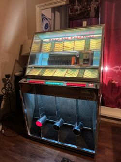 1958 Seeburg 201 Jukebox