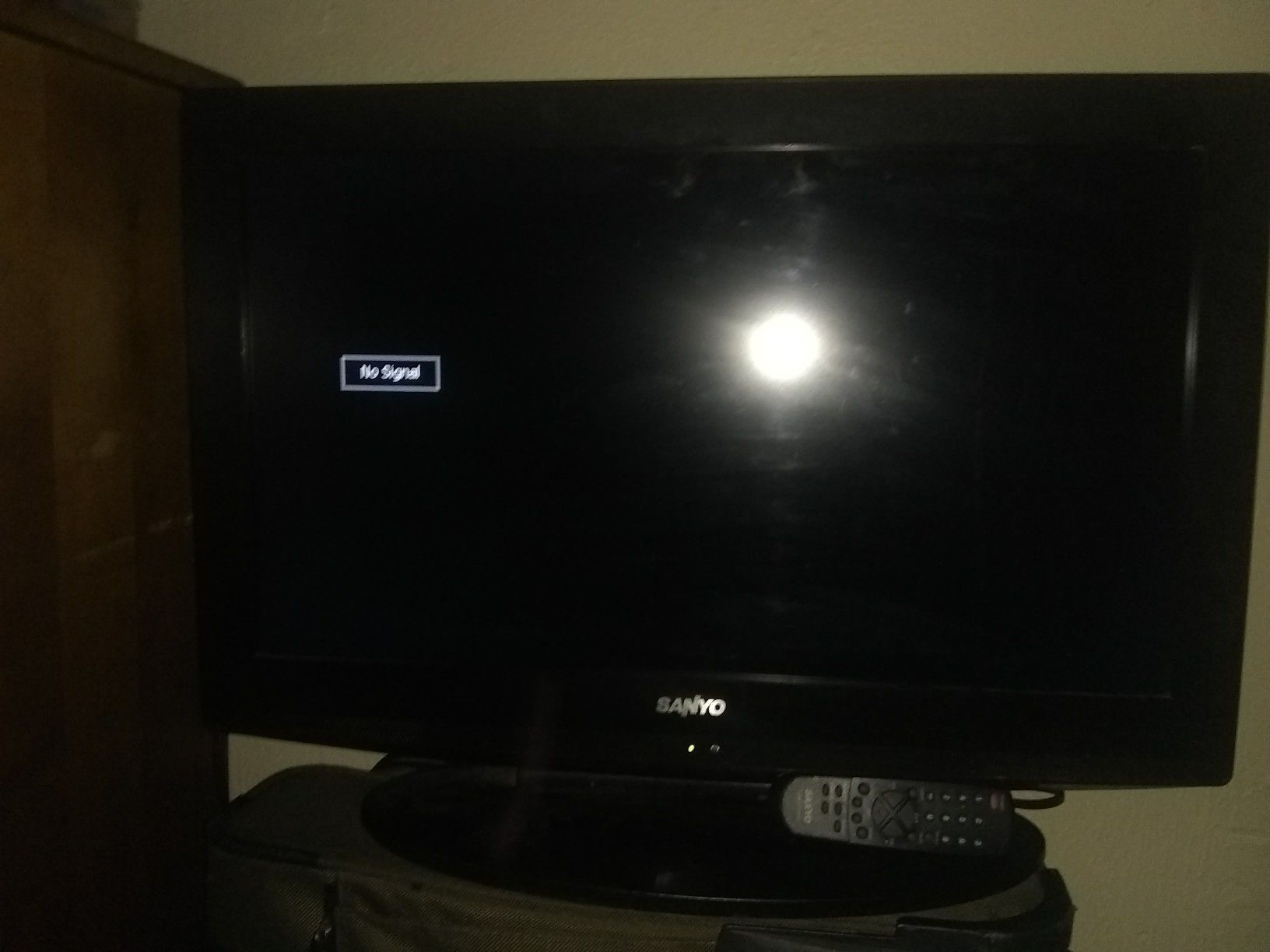 Television Sanyo 26" Class 720p 60Hz LCD HDTV, DP26649