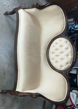 Vintage Victorian Tufted Loveseat