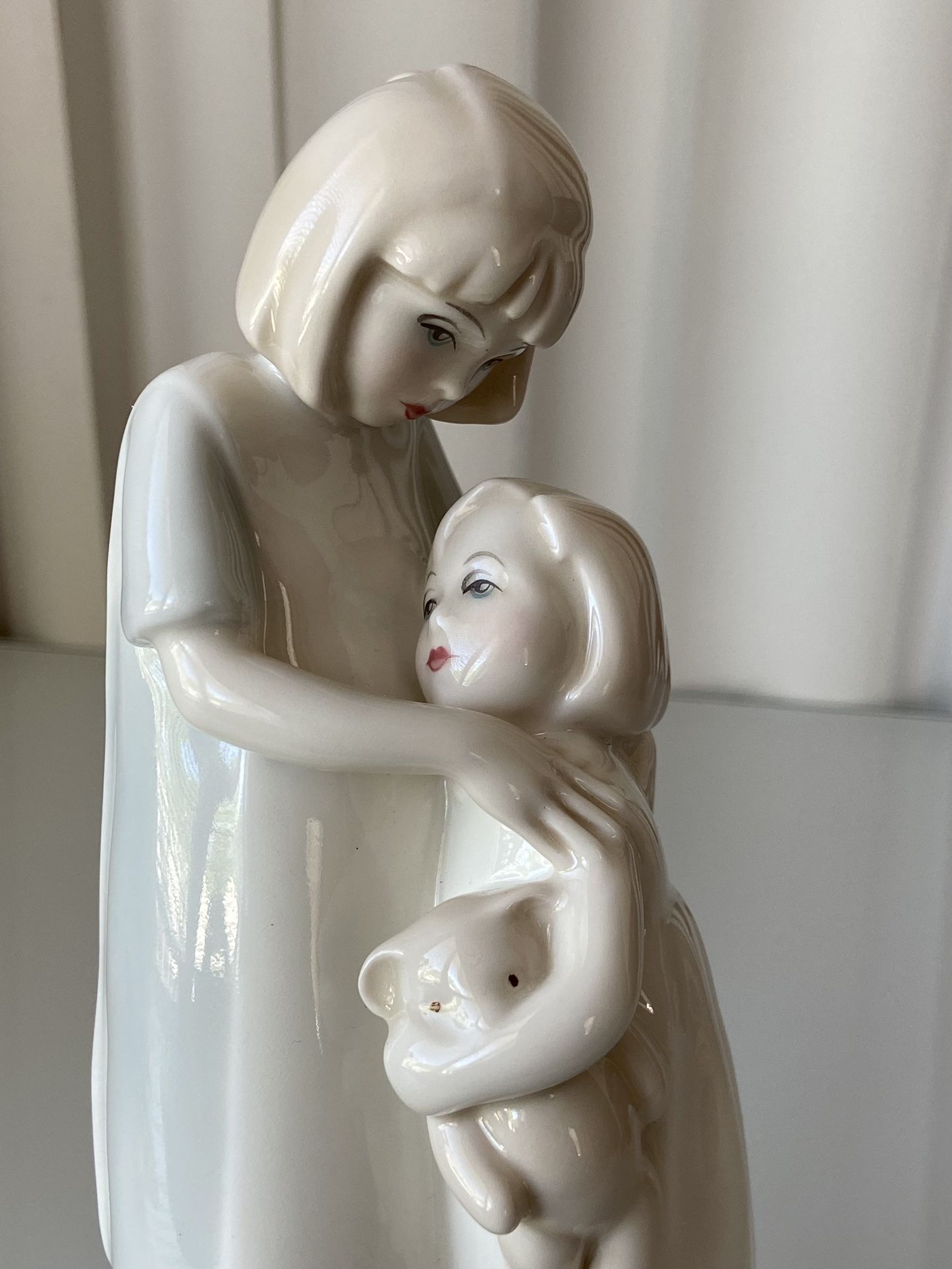 Vintage Royal Doulton Sisterly Love HN 3130 Reflection Porcelain Figurines 1986