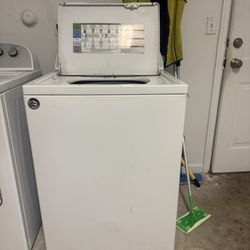 Whirlpool Washer & Dryer 