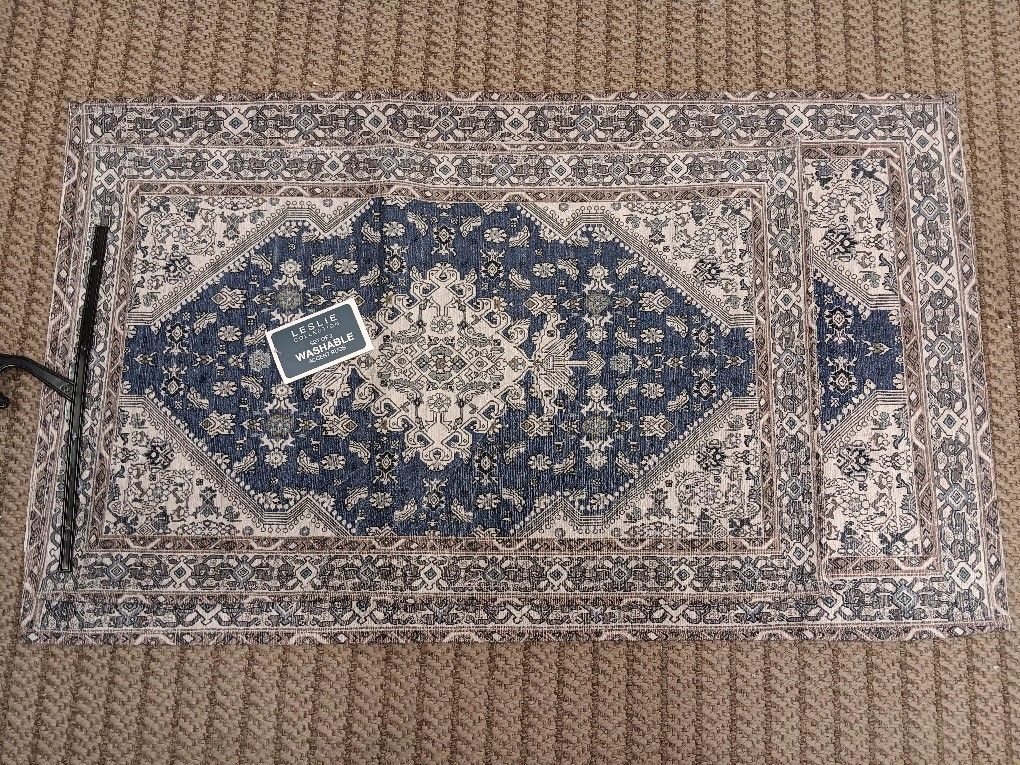 Washable Brand New Rug Set For Sale 2pk