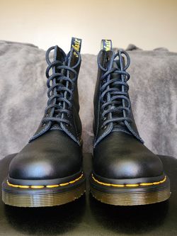 Dr. Martens black 1460 size 7