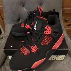 Red Thunder 4s - Size 7 Men’s Sneakers