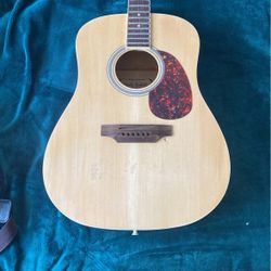 acoustic guitar 