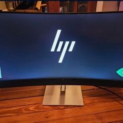 34 In Curved Monitor