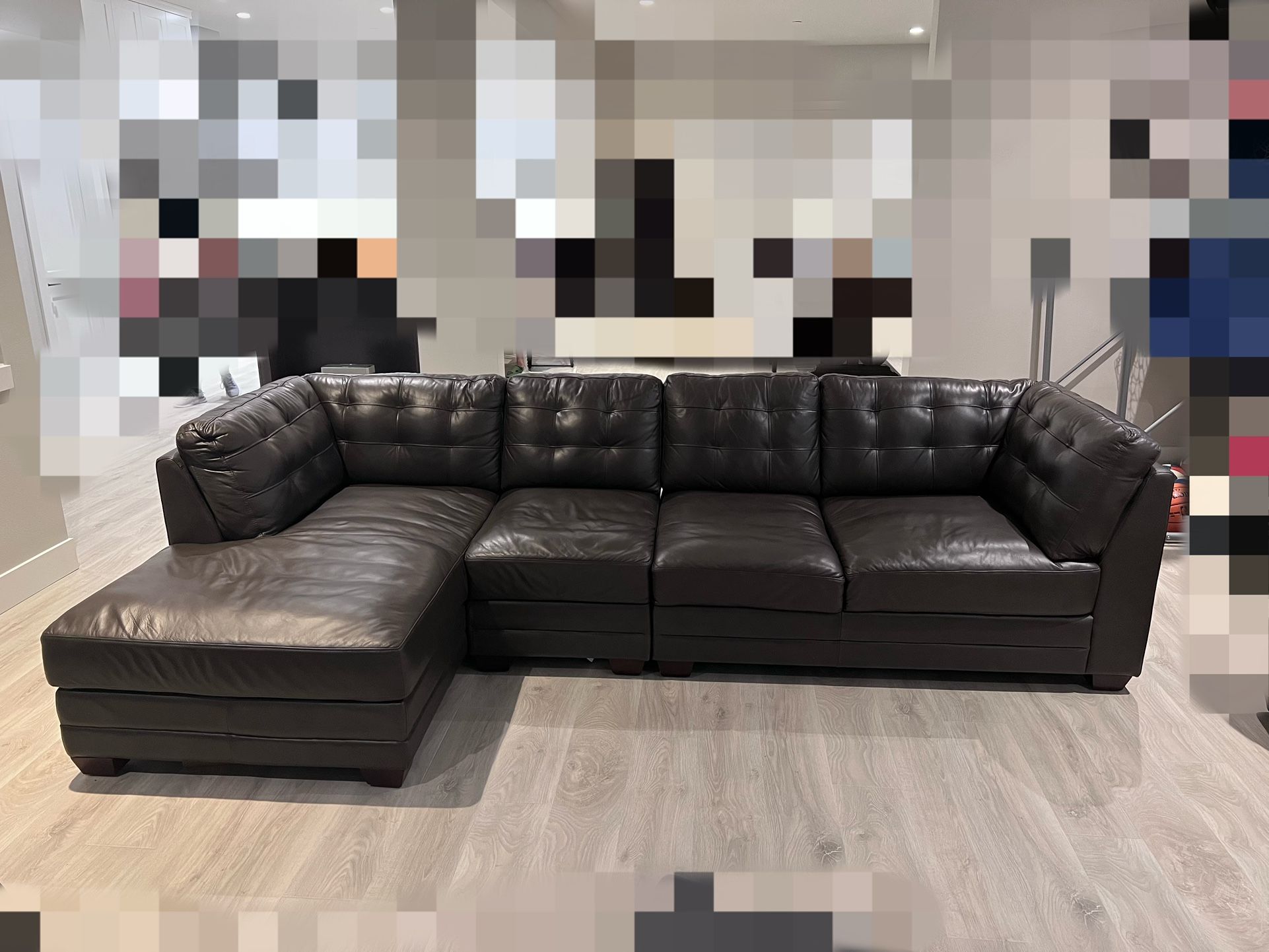 Bellevue leather sectional deals