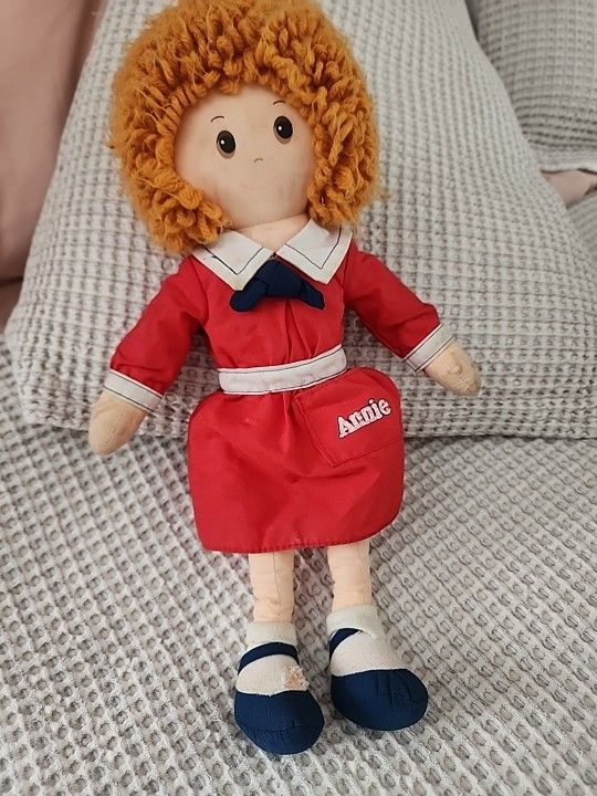 Vintage ANNIE DOLL