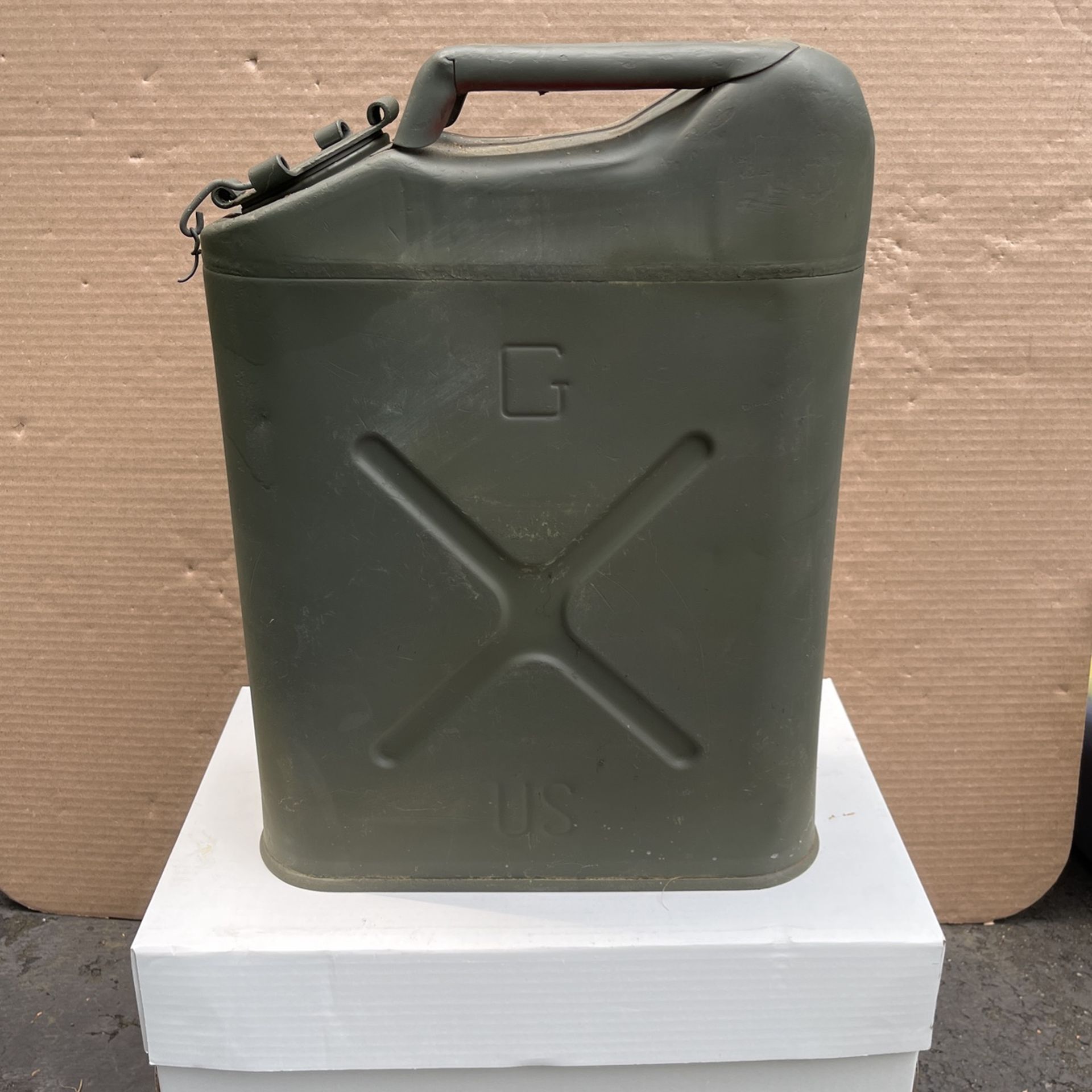 U.S. Military Surplus 5 gal. Metal Jerry Can, Used B