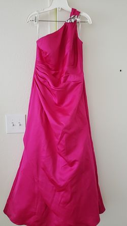 David's Bridal One Shoulder Bridesmaid dress with details