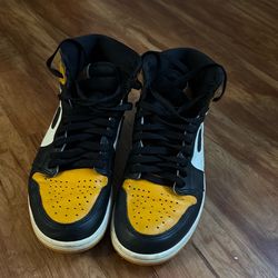 Jordan 1 Retro High OG Taxi Size 7 Men