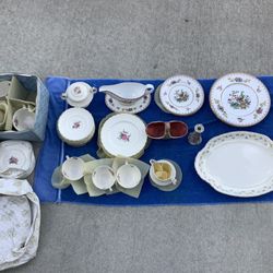 Huge Vintage Spode Fine China Lot (Plates, Cups, Gravy Boat, Etc)