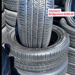 SET OF FOUR USED TIRES ALMOST NEW 215/55/17 BRIDGESTONE 