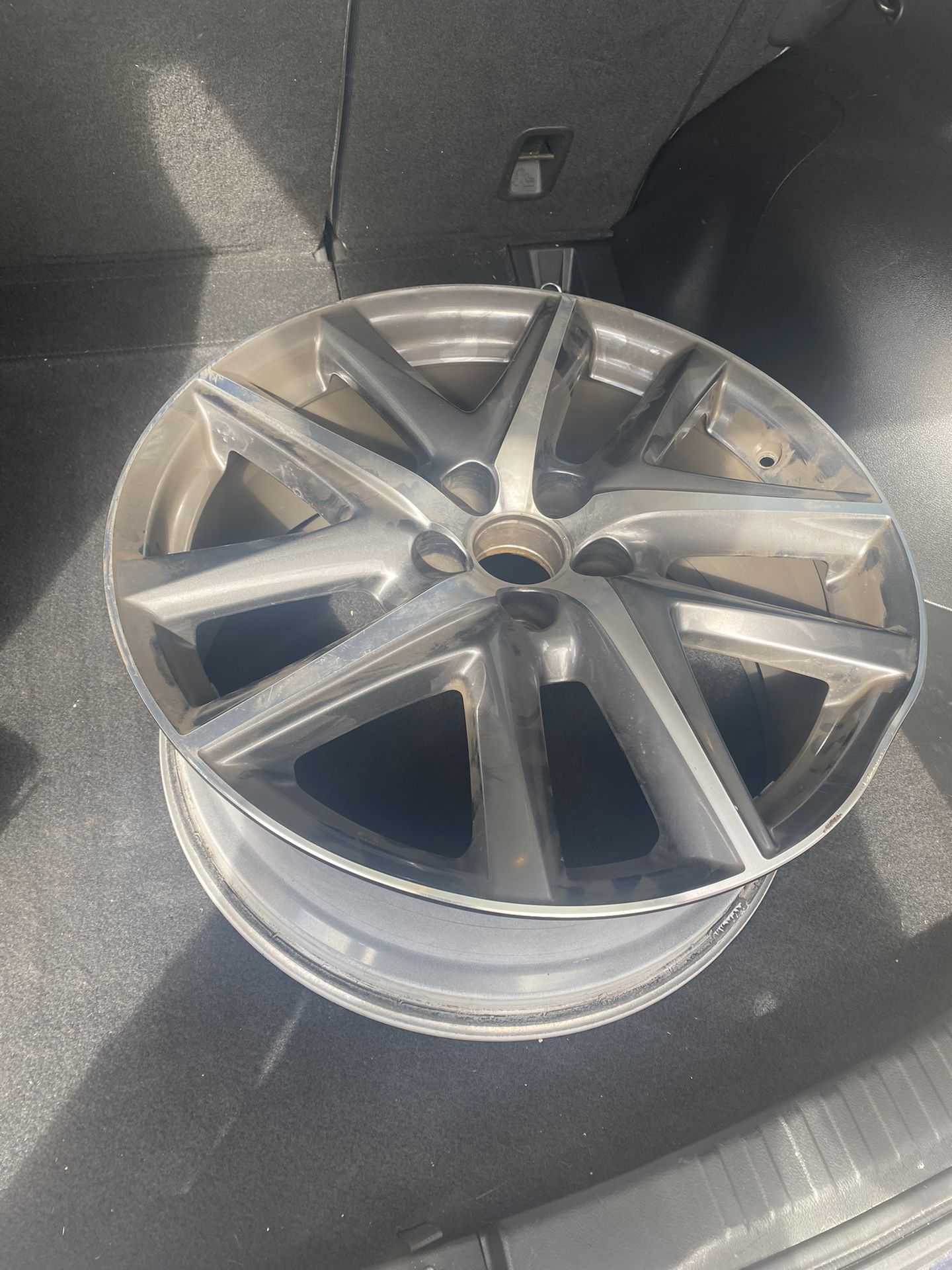 Lexus OEM Rim GS350