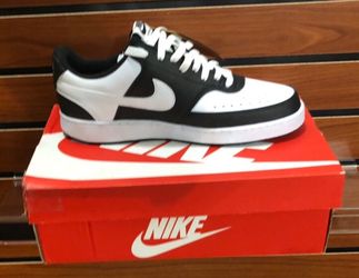 Nike Court Vision Lo Black/white size 11 women