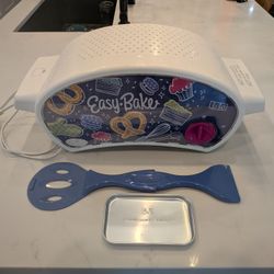 Like New Easy-Bake Oven Cook Toy