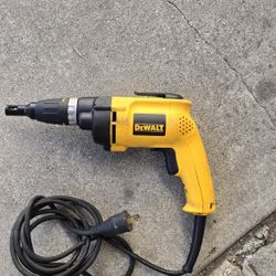 Dewalt DRYWALL screwdriver gun